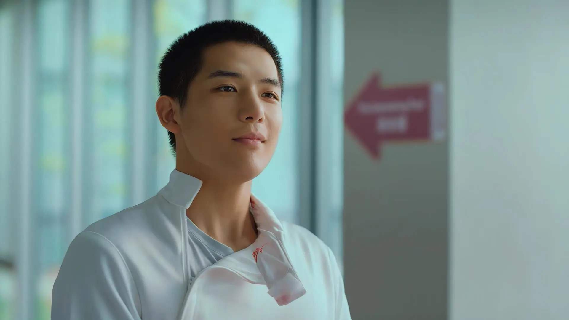 爱游戏平台-“切尔西3–0完胜巴黎，夺得首届扩军版冠军”