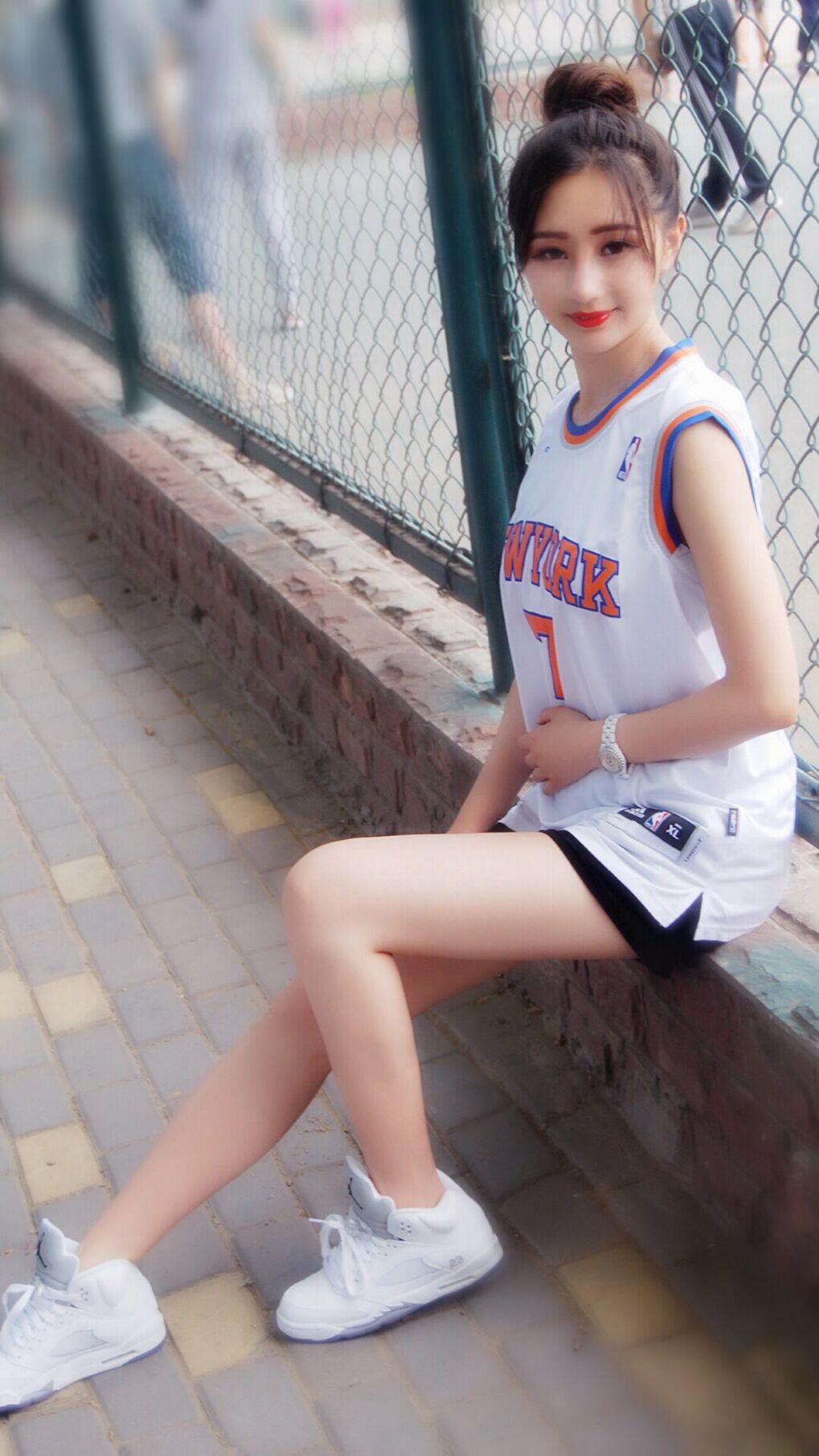 爱游戏体育app-中国三人篮球男队展现强悍防守 争取胜利，中国三人篮球男队展现强悍防守 争取胜利的视频