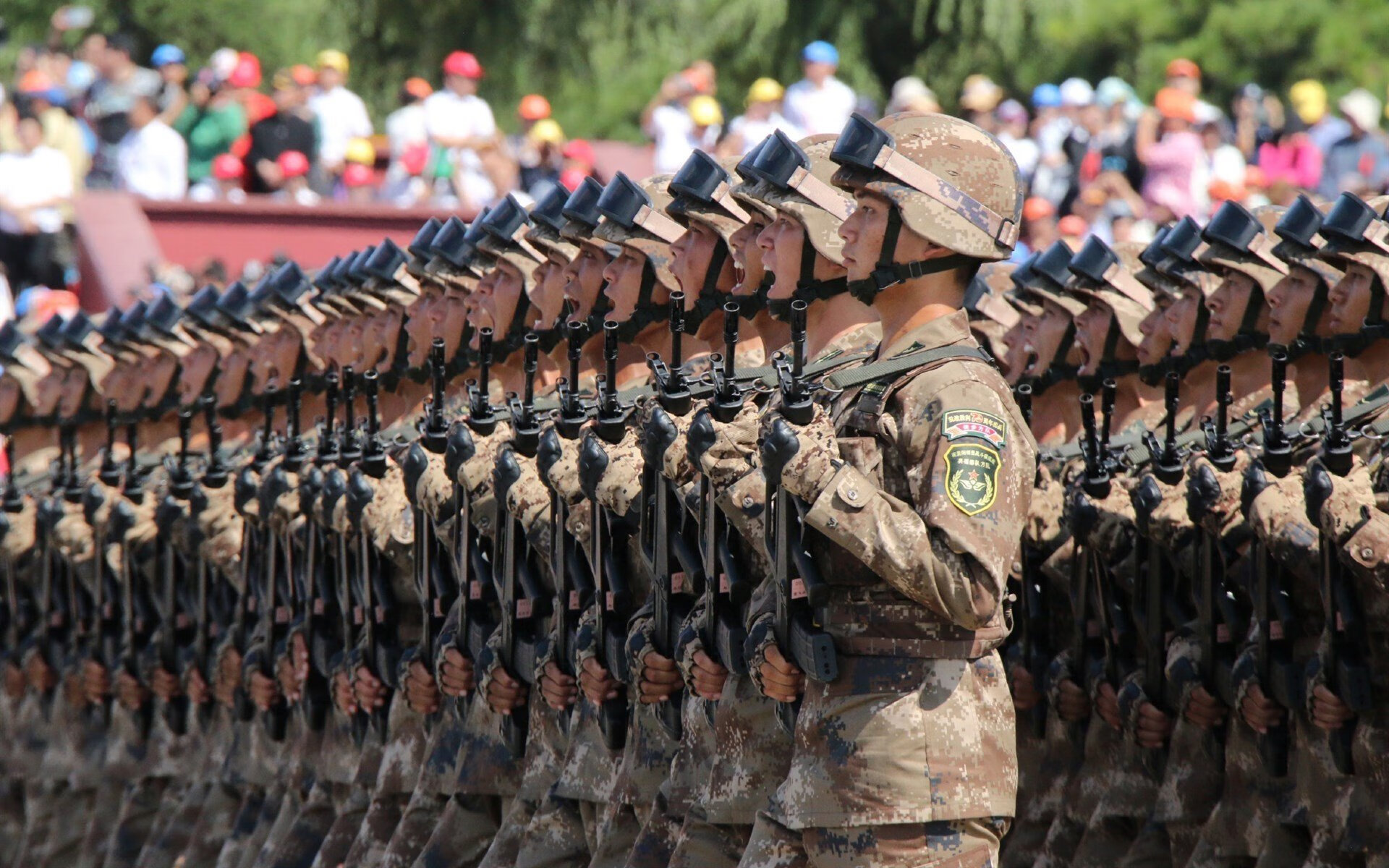 爱游戏-中国男篮积极调整阵容 应对激烈联赛挑战,中国男篮阵容有哪些