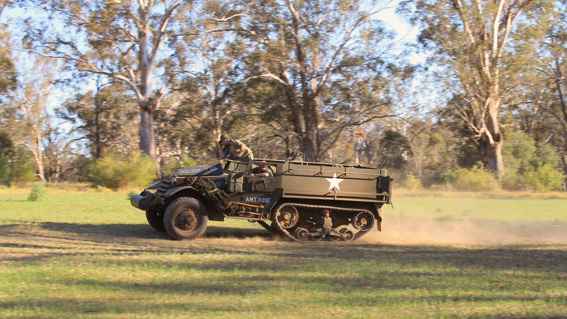 爱游戏app-俱乐部公布财年成绩赞助增长显著推动青训与品牌建设同步发展,俱乐部名单