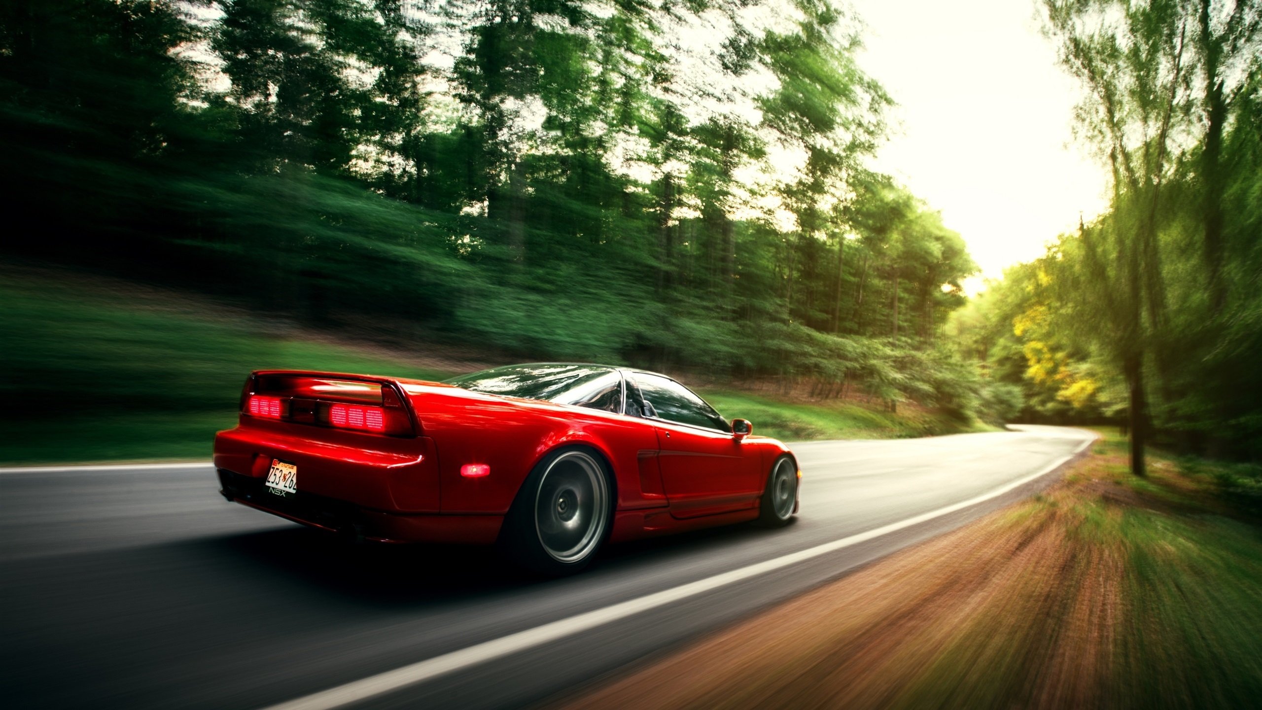 爱游戏app-俱乐部公布财年成绩赞助增长显著推动青训与品牌建设同步发展,俱乐部名单