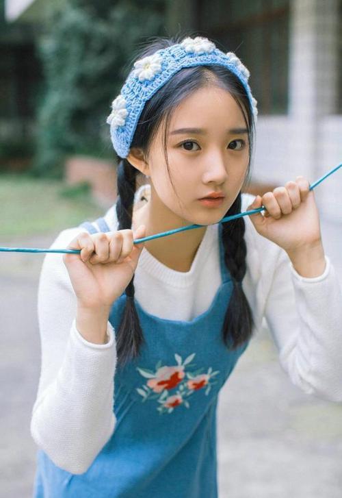 爱游戏体育-西甲豪门争锋:攻守精彩,精彩纷呈!,西甲豪门球队排名